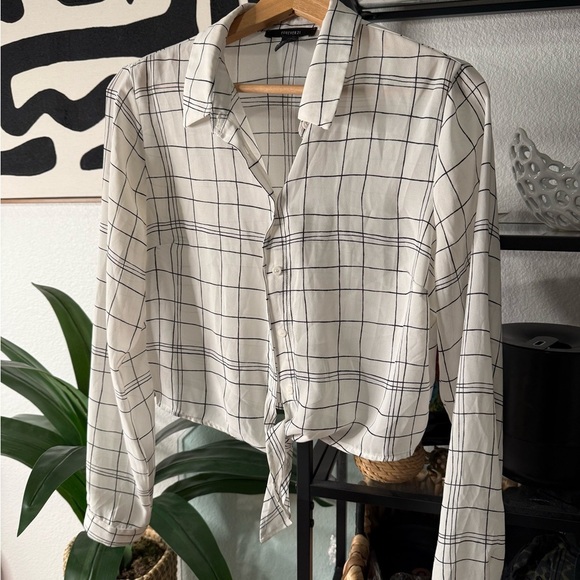 Forever 21 Tops - White and Black Plaid Button-Up Blouse